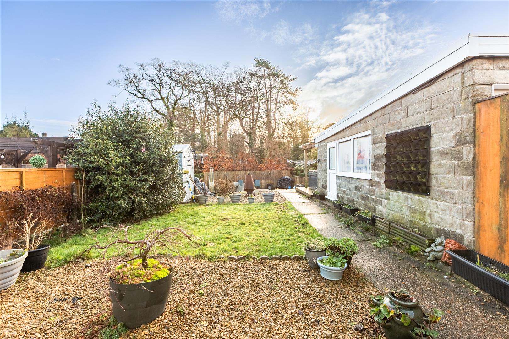 Woodfield Avenue, Pontlliw, SWANSEA, SA4 9EQ